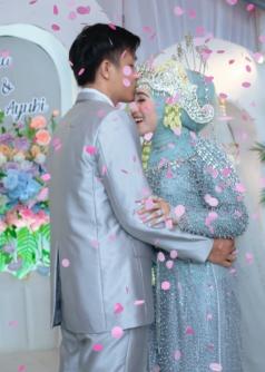 Satu Kata Dua Rasa